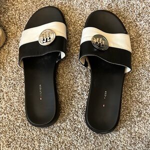 Tommy Hilfiger Women's Black and White Slides